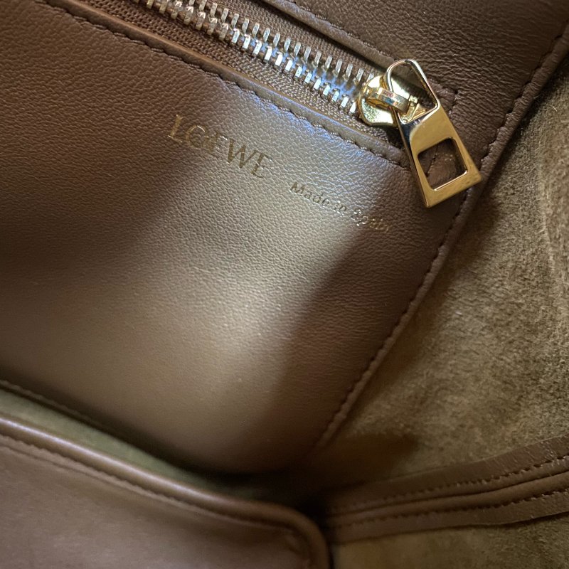 △ Loewe 羅意威 Brown Nappa Leather Squeeze Shoulder Bag 啡色納帕皮革肩背袋 - 257028903-16