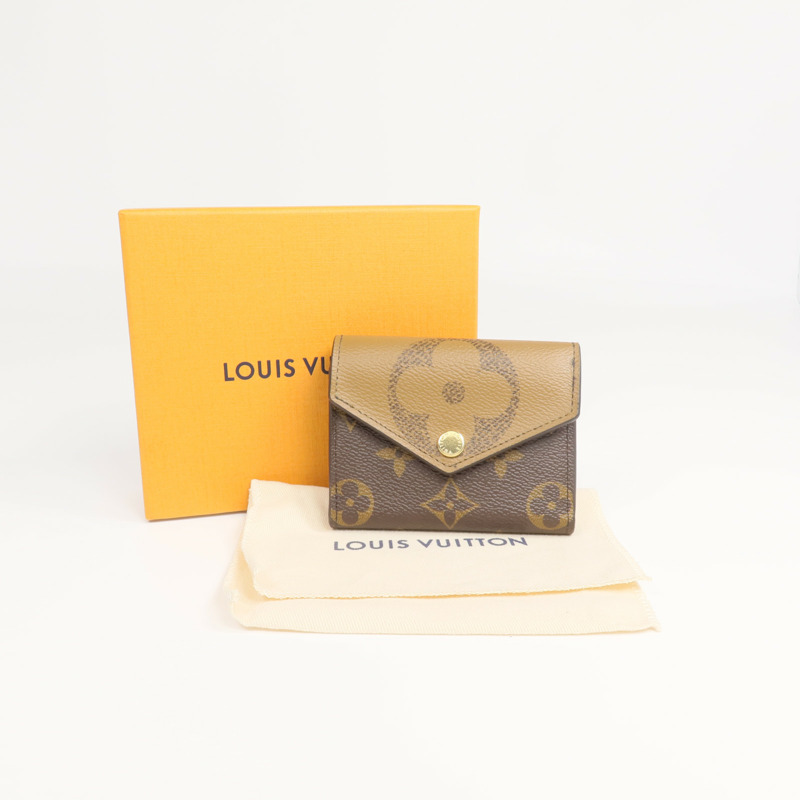 LOUIS VUITTON Monogram/Monogram Reverse Giant Zoe Wallet金扣錢包-14