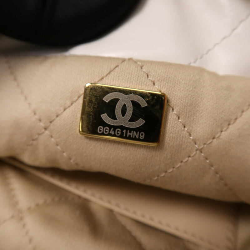 CHANEL 牛皮皮革Mini Chanel 22金扣鏈帶手挽肩背兩用袋-7
