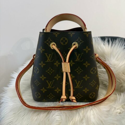 LV Néonoé BB 水桶包 芯片