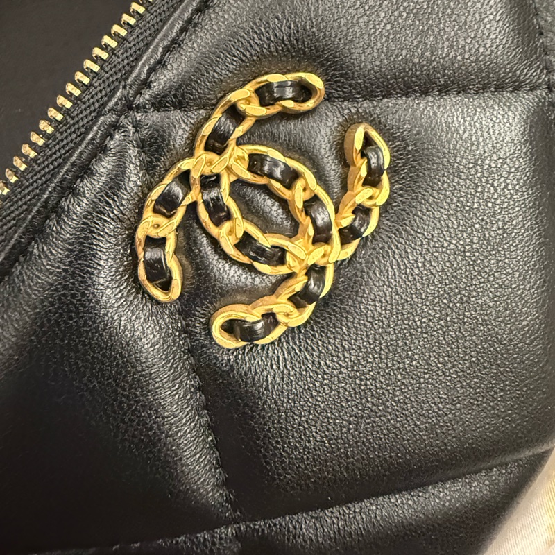 Chanel 羊皮 雙C大LOGO 一字卡包零錢包 經典皮穿鏈 撞色-0