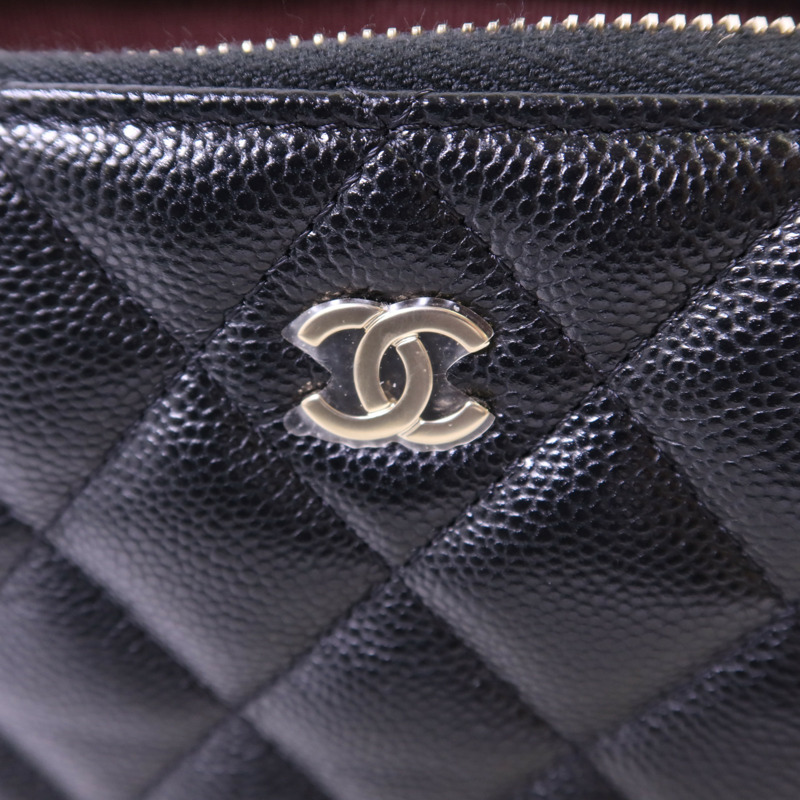 CHANEL 牛皮皮革Clutch With Chain金扣鏈帶肩背袋-9