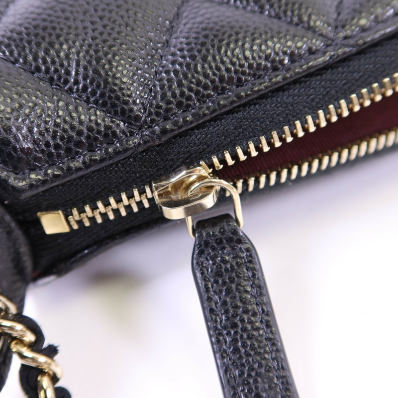 CHANEL 牛皮皮革Clutch With Chain金扣鏈帶肩背袋-10