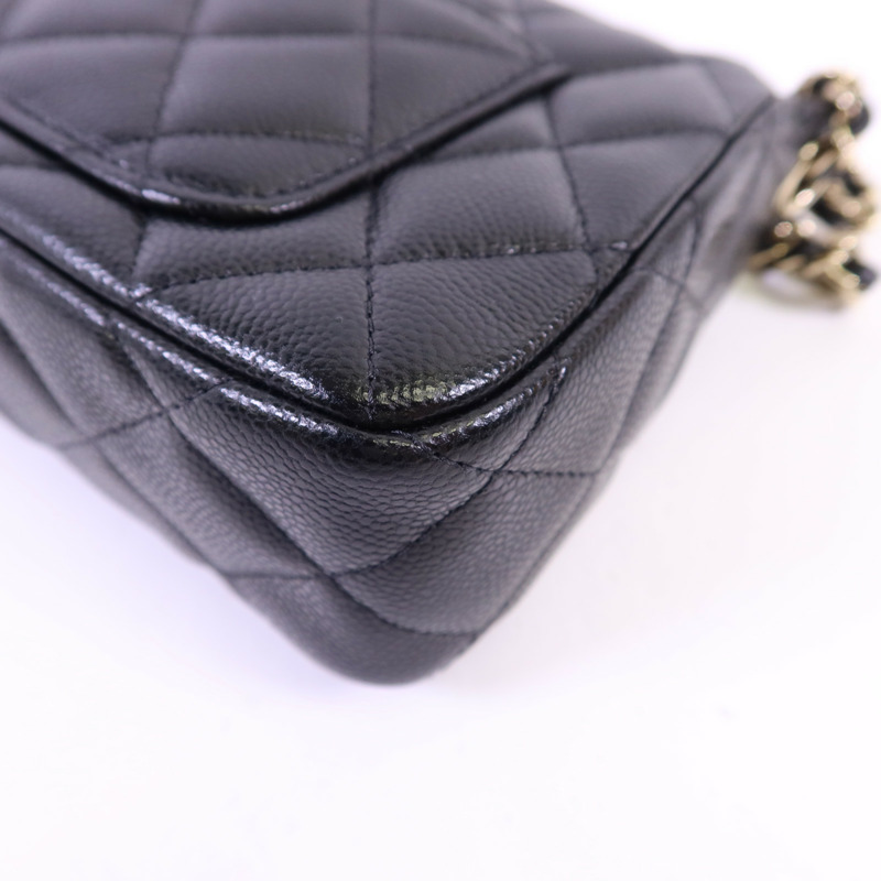 CHANEL 牛皮皮革Clutch With Chain金扣鏈帶肩背袋-13