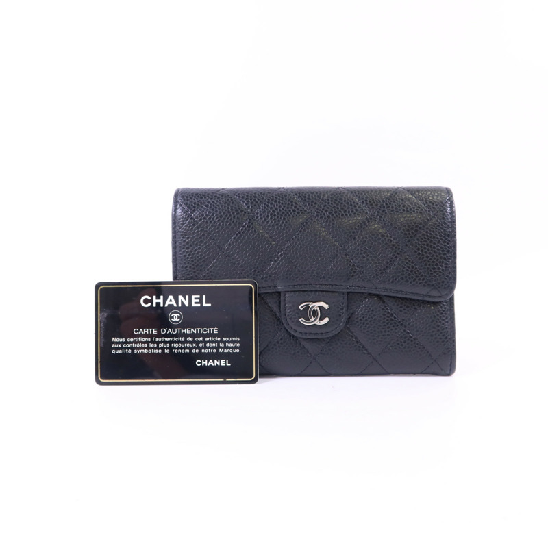 CHANEL 牛皮皮革Wallet銀扣錢包-17