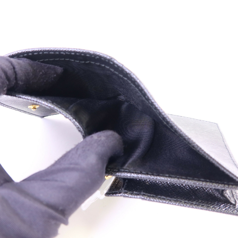 PRADA 牛皮皮革Wallet金扣錢包-5