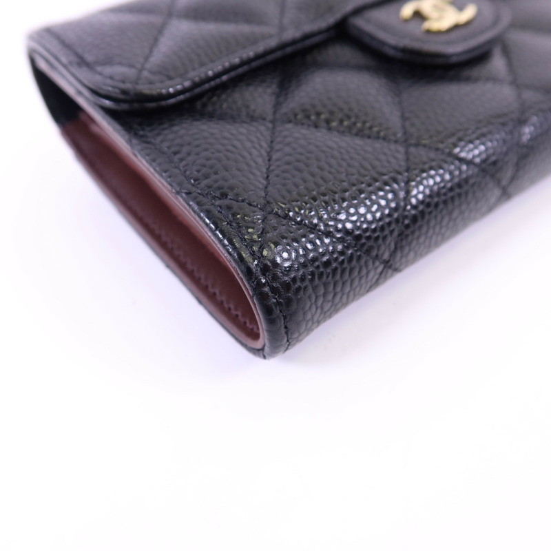 CHANEL 牛皮皮革Wallet金扣錢包-12