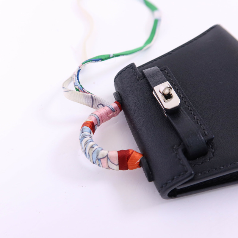 HERMES Tadelakt皮革Kelly Bag Charm 銀扣掛飾Noir-5