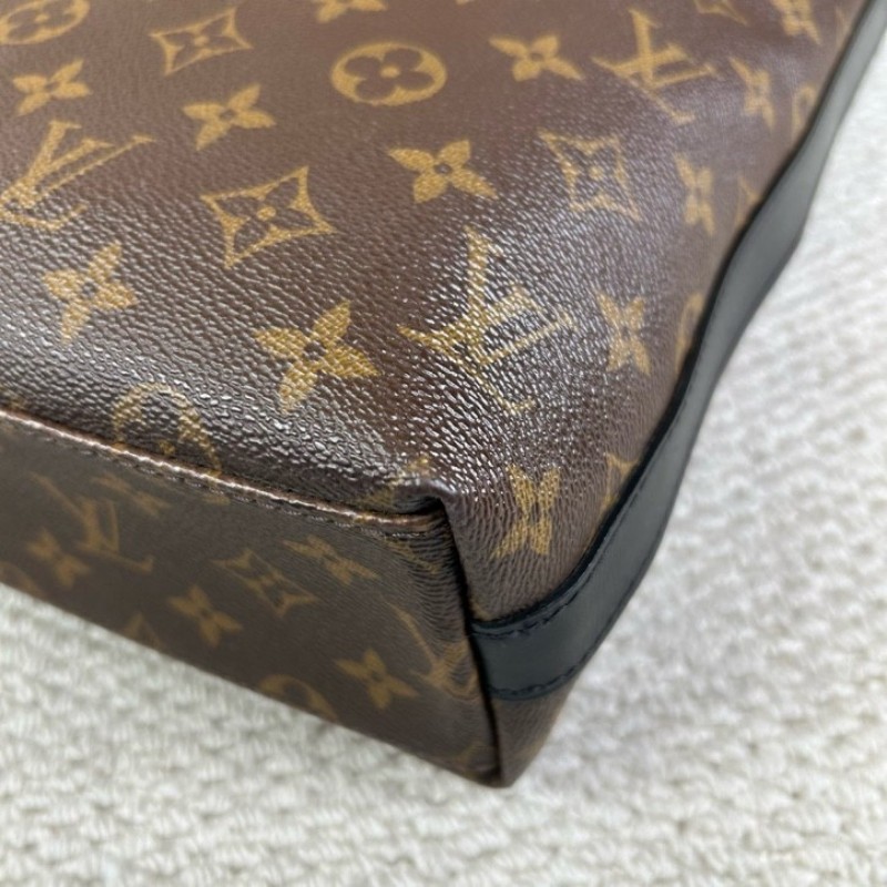 LV路易威登老花拼黑男士手提包公文包 棕色老花配黑色皮邊 容量大 內裡乾淨 有肩帶可單肩可斜挎可手提 適合商務通勤-11