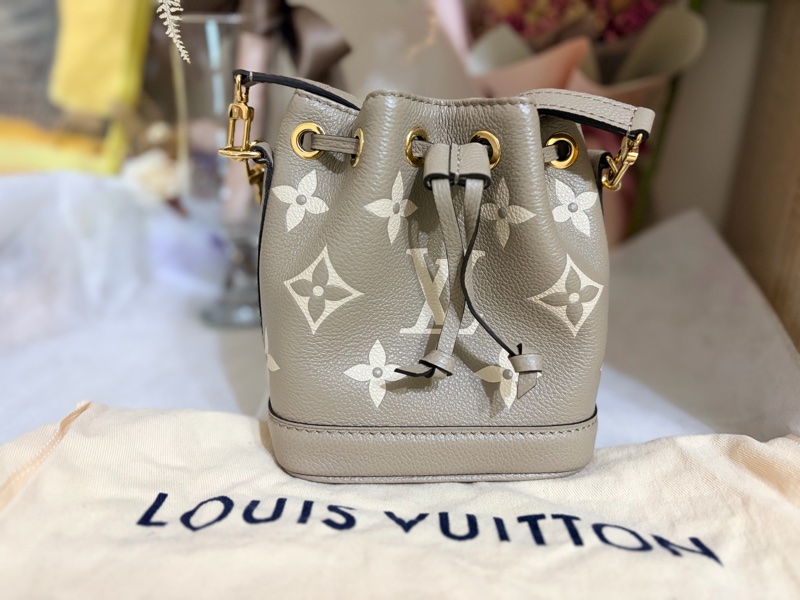 LV Nano Noe 水桶包-6