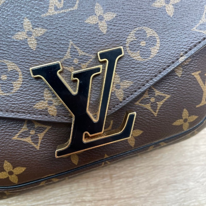 LV路易威登Passy郵差包  芯片款 經典老花配色 鏈條肩帶可調節 單肩斜挎都OK 容量實用 日常通勤逛街都很百搭-18