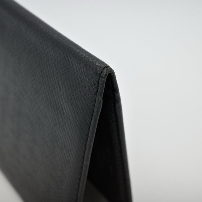 🉐閒置出清 Louis Vuitton 路易威登 Taiga 黑色 牛皮 男用長夾-13