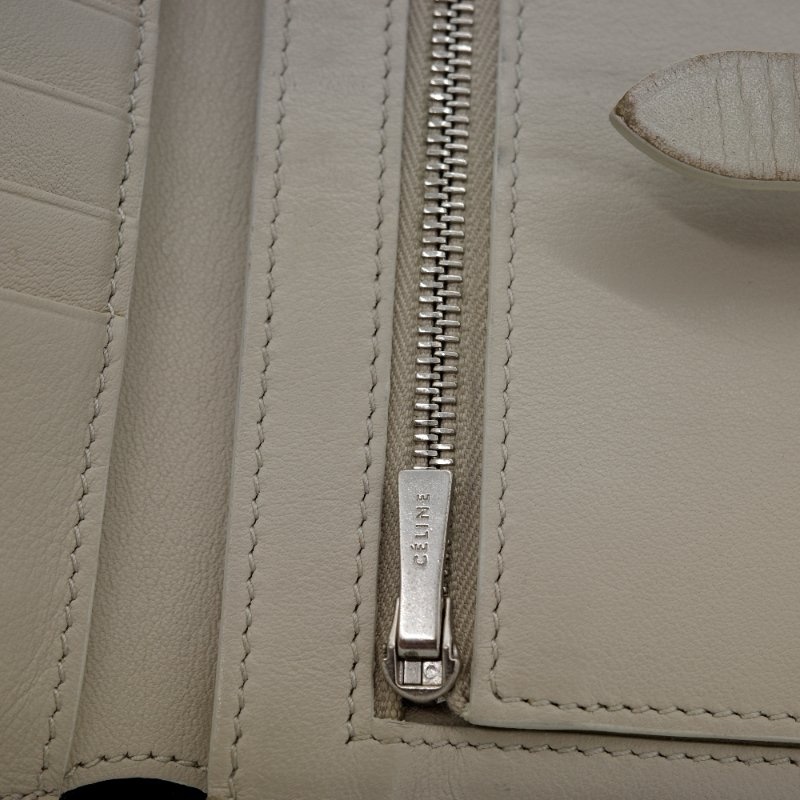 Celine 思琳 Strap Wallet 黑色 牛皮 中夾 長夾 短夾 拼色 Celine黑拼杏兩折中夾-7