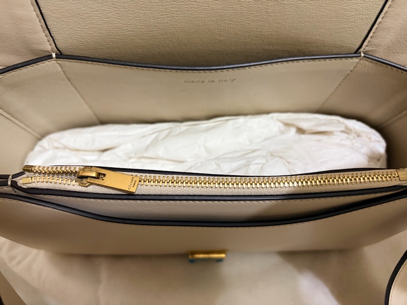 Celine Frame 拼色肩背包｜米+藍｜有購證-7