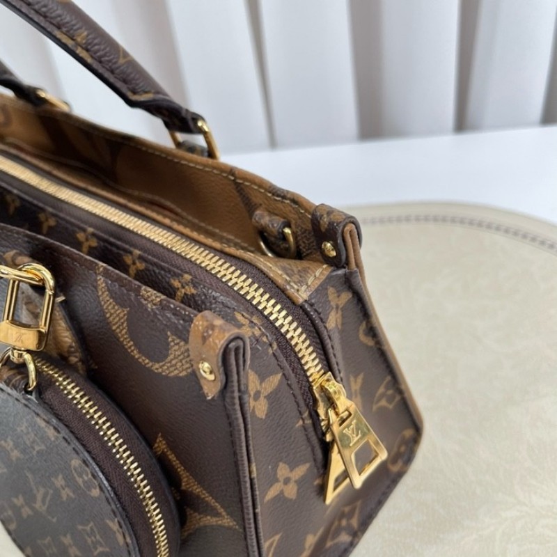 zzz LV路易威登 24年票 芯片款 eastwest 橫版老花onthego 經典老花配色 金色五金 鏈條肩帶可拆卸 手提斜挎兩用 容量實用 日常通勤、逛街都很百搭-13