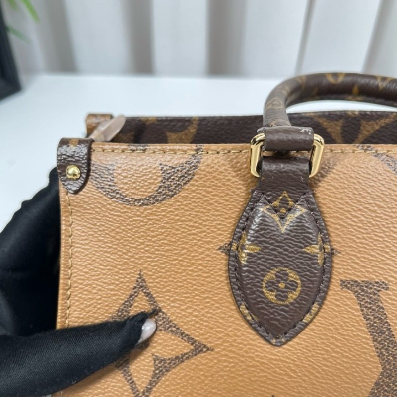 zzz LV路易威登 24年票 芯片款 eastwest 橫版老花onthego 經典老花配色 金色五金 鏈條肩帶可拆卸 手提斜挎兩用 容量實用 日常通勤、逛街都很百搭-20