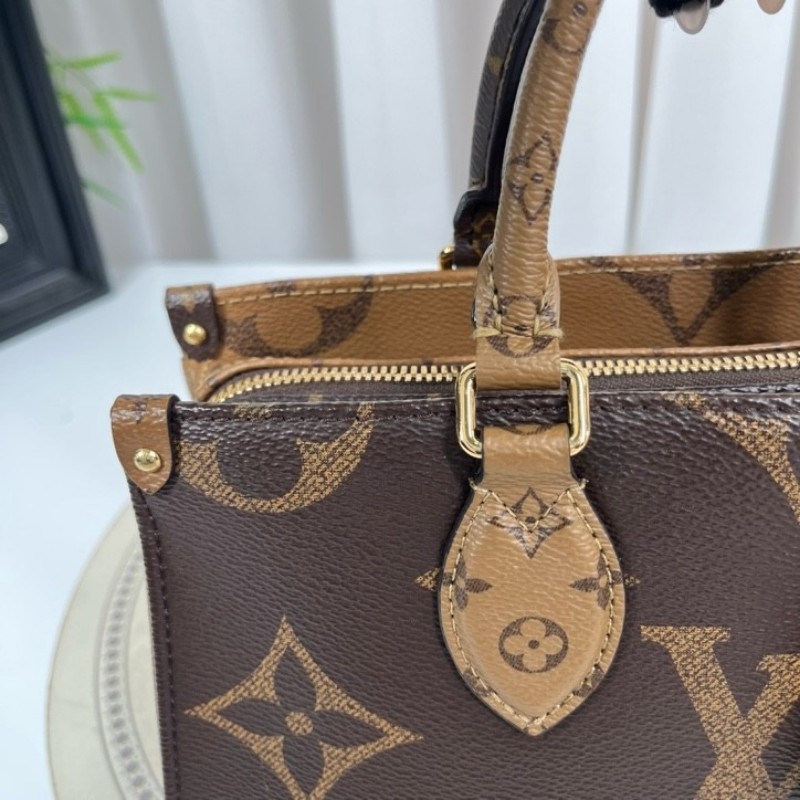 zzz LV路易威登 24年票 芯片款 eastwest 橫版老花onthego 經典老花配色 金色五金 鏈條肩帶可拆卸 手提斜挎兩用 容量實用 日常通勤、逛街都很百搭-22