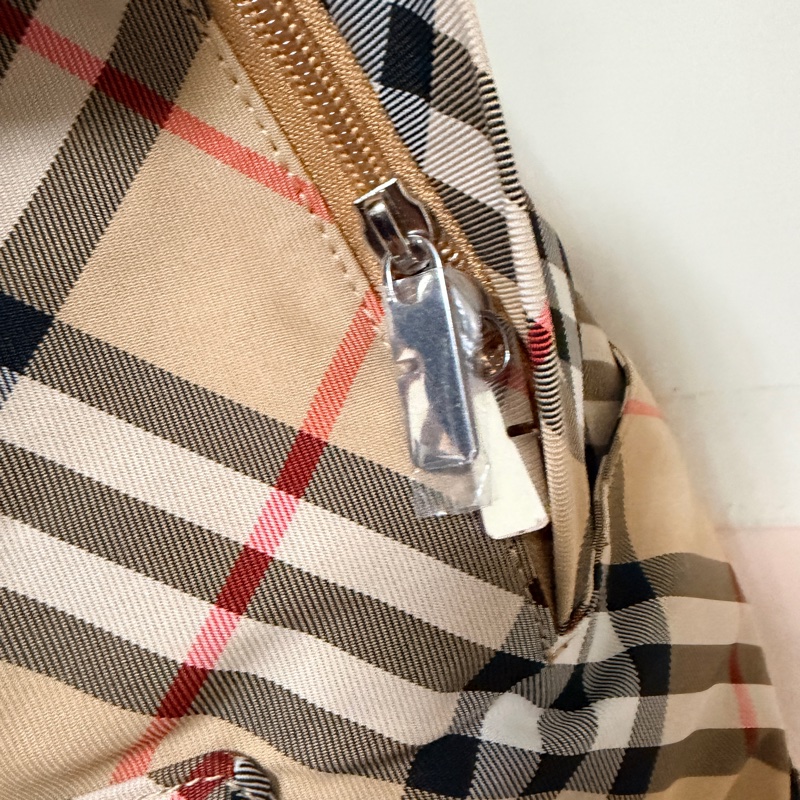 BURBERRY沙色 經典格紋 騎士 戰馬 後背包 9.9成新-8