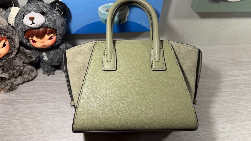 MICHAEL KORS 迷你蝙蝠包 手提斜背兩用包-10