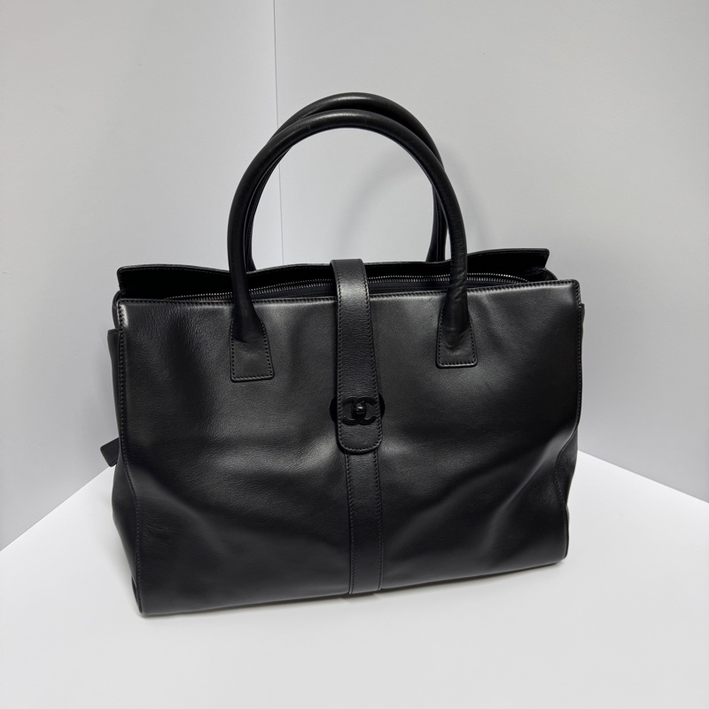【極新🎁 超稀有】 Chanel “so black” 全黑黑武士 羊皮肩背包（專櫃27.6萬）-12