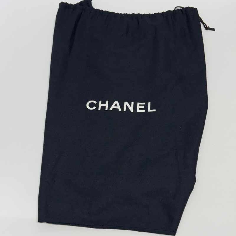 【極新🎁 超稀有】 Chanel “so black” 全黑黑武士 羊皮肩背包（專櫃27.6萬）-25