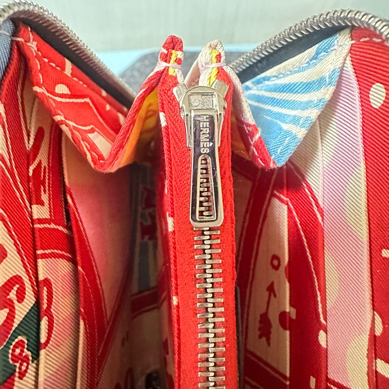 Hermes 愛馬仕經典絲巾短夾A刻深藍色-4