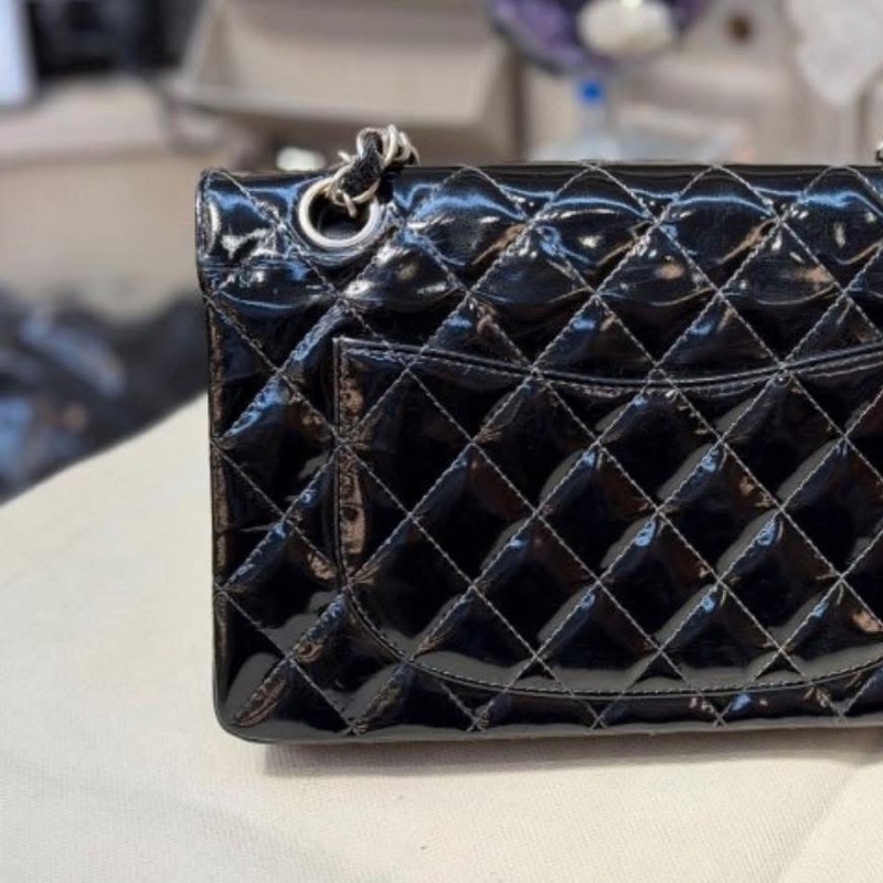 CHANEL 黑色漆皮 涼皮 雙蓋 皮穿練 coco 25cm 肩背包 側背包 斜背包 #割愛收藏 vintage 85新  正常使用痕跡  這個專櫃現在現在同系列新款要40萬 🛫-30