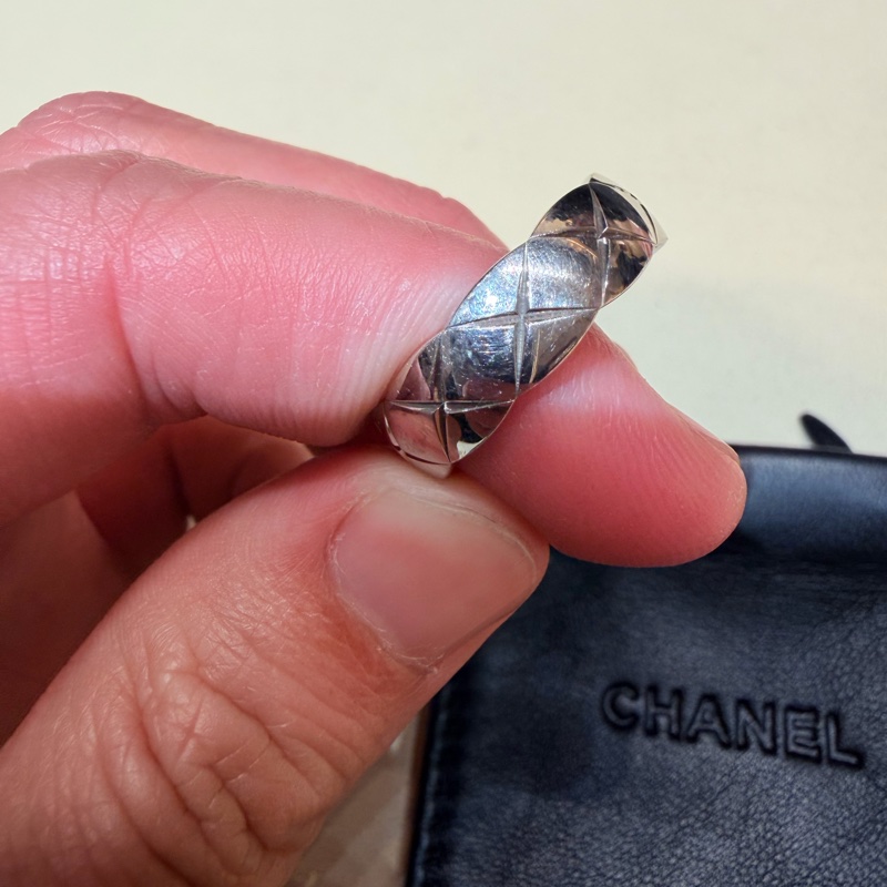 CHANEL 中版18K 銀色COCO CRUSH 尺寸62-10