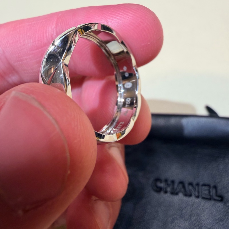 CHANEL 中版18K 銀色COCO CRUSH 尺寸62-15