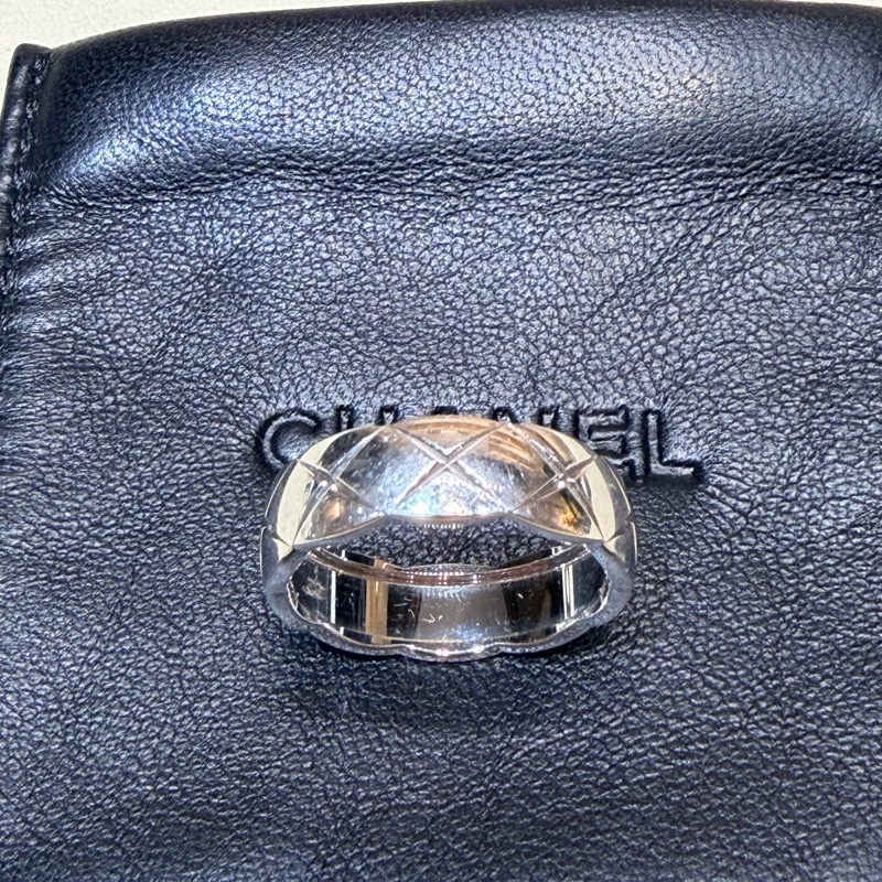 CHANEL 中版18K 銀色COCO CRUSH 尺寸62-23
