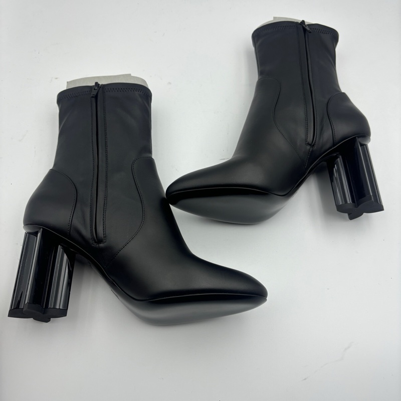 閒置新未使用 LV路易威登羊皮短靴/尺碼：36碼 附件：防塵袋-2