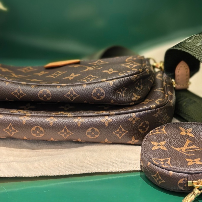 LouisVuitton路易威登 五合一綠肩帶 芯片款 附件：有塵袋-5