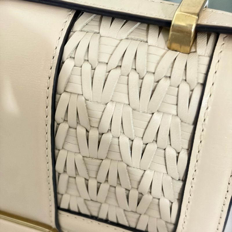 Coach Alie 18 奶白色-3