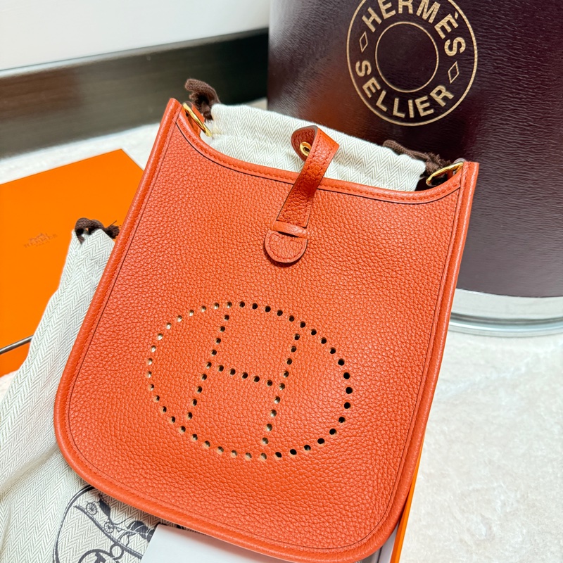近全新愛馬仕Hermes mini evelyne 16 火焰橘金釦-0