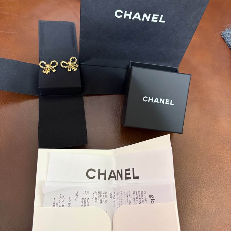 CHANEL蝴蝶結耳環 皮穿鏈-0