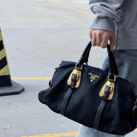 PRADA 藏青色尼龍手提肩背斜背包36*21*10 98新配件塵袋