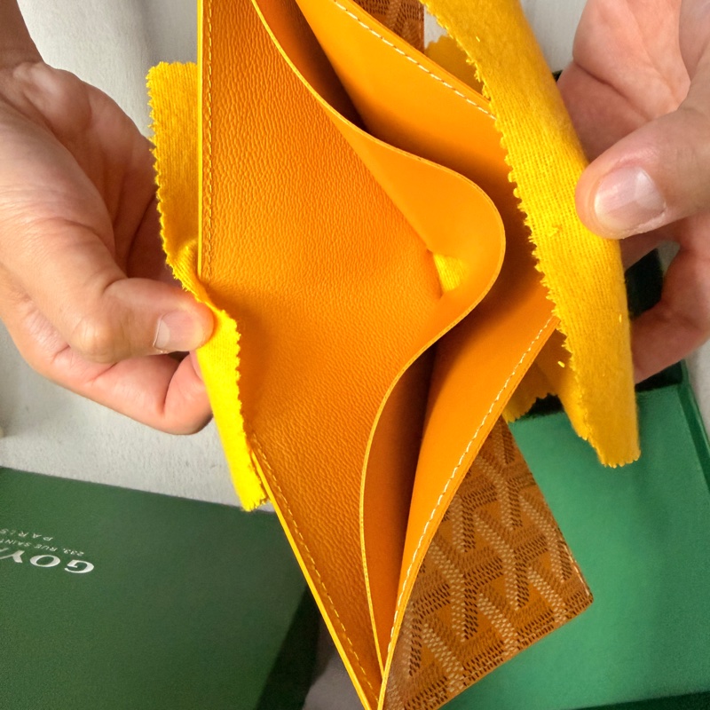 Goyard 黃色八卡短夾-10