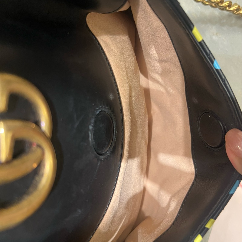 Gucci Marmont系列星星塗鴉款牛皮斜背相機包-11