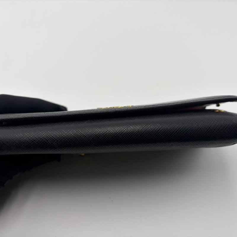 Prada 經典 Saffiano 十字紋牛皮長款翻蓋銀包-8