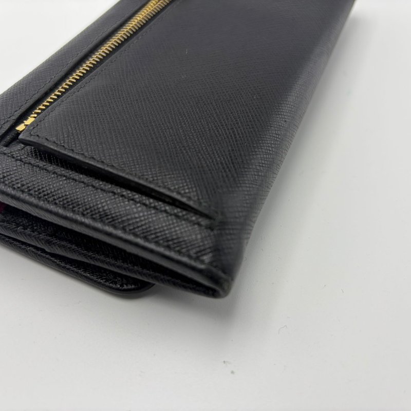 Prada 經典 Saffiano 十字紋牛皮長款翻蓋銀包-9