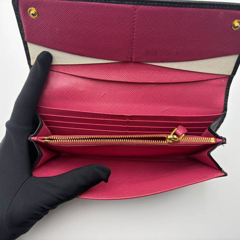 Prada 經典 Saffiano 十字紋牛皮長款翻蓋銀包-32