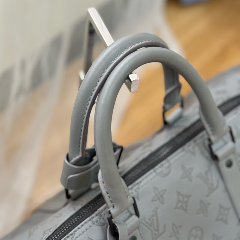 LV Keepall 50灰色壓紋小牛皮旅行袋✨最新晶片款-17