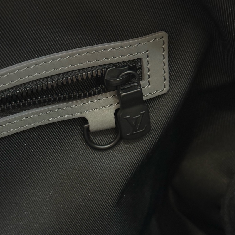 LV Keepall 50灰色壓紋小牛皮旅行袋✨最新晶片款-22