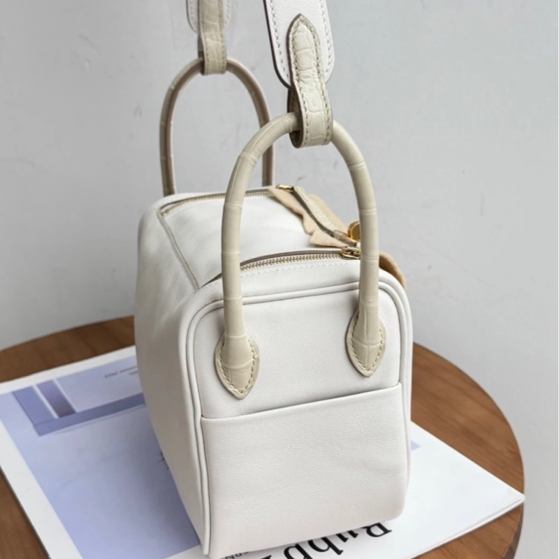 Hermes/愛馬仕 mini lindy 奶灰白touch 帶防塵袋包裝盒證書票-3