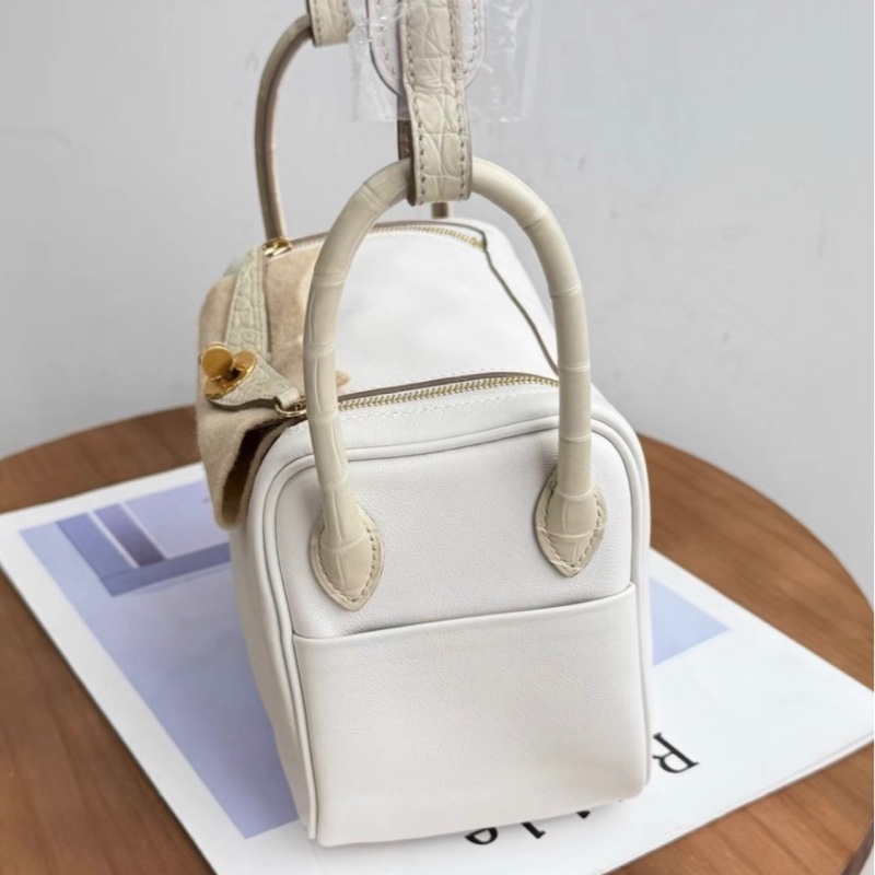 Hermes/愛馬仕 mini lindy 奶灰白touch 帶防塵袋包裝盒證書票-4