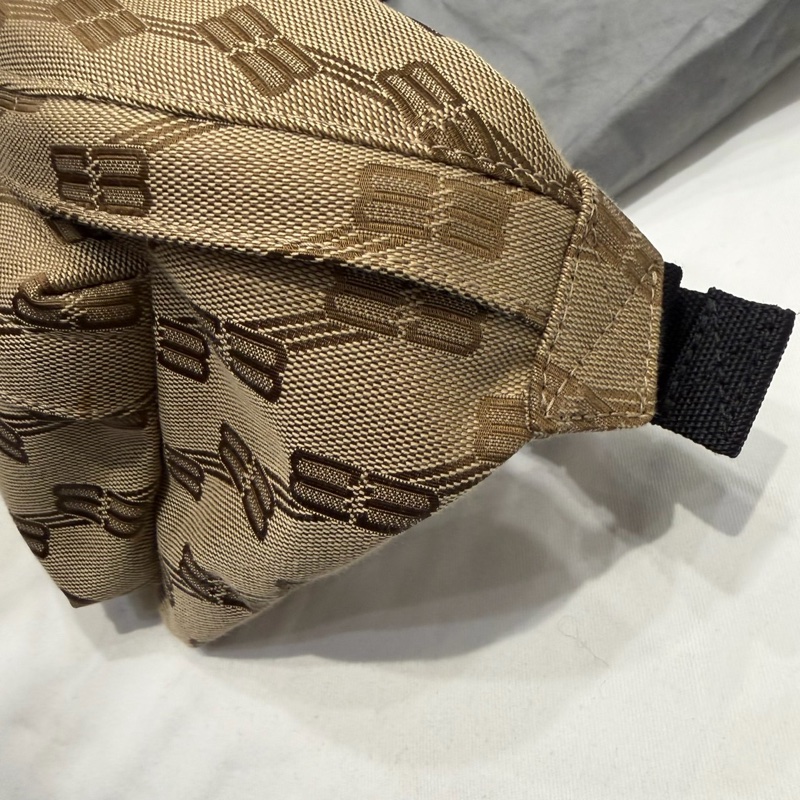 Balenciaga 巴黎世家 滿版BB 布面 腰包 胸口包-16