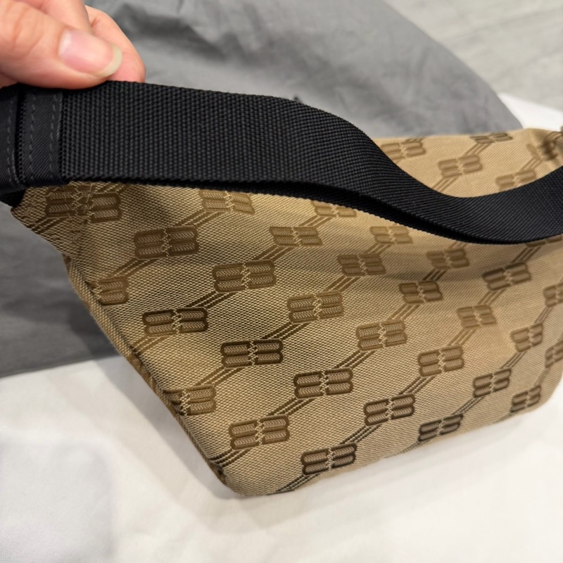 Balenciaga 巴黎世家 滿版BB 布面 腰包 胸口包-21