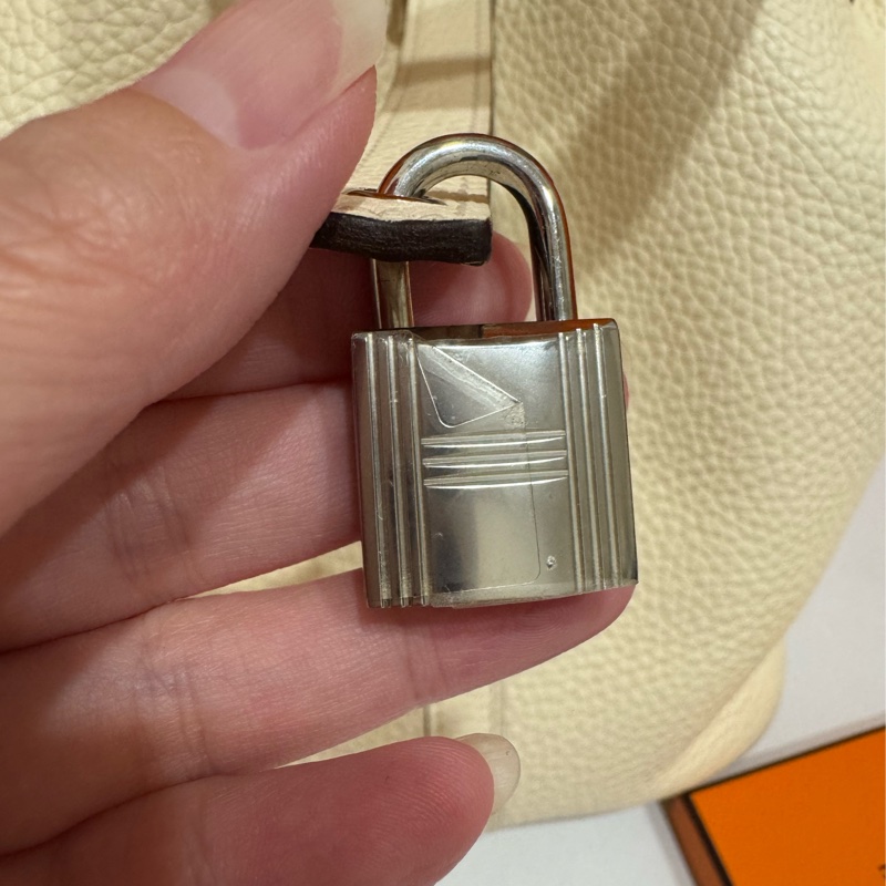 Hermes Picotin22 奶油白銀釦 Z刻 🍦很新 超美仙女色-11