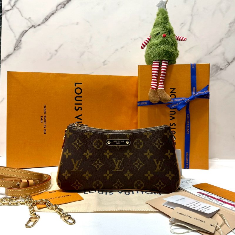 LV 全新Liv Pochette新款雙層麻將包-0