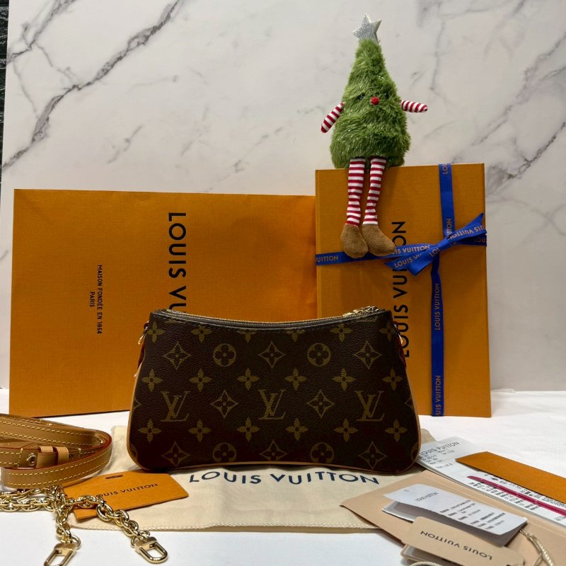 LV 全新Liv Pochette新款雙層麻將包-1